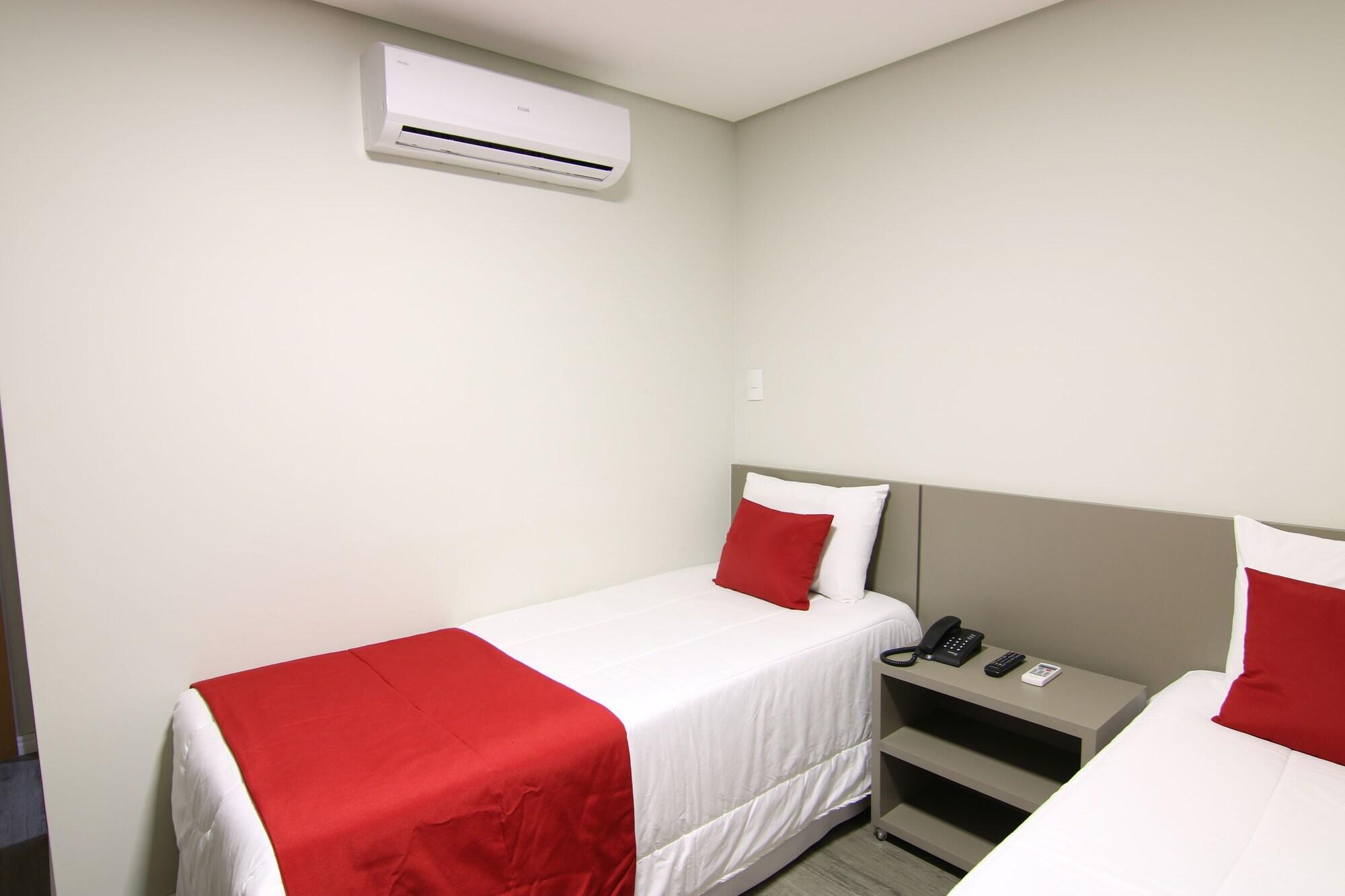 Lagoa Flat Hotel