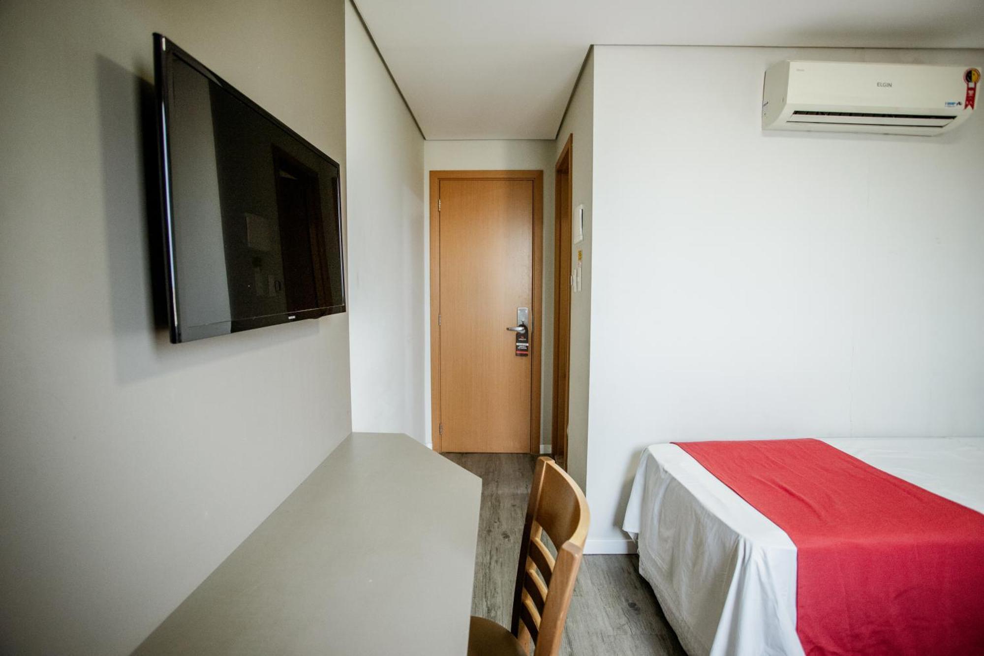 Lagoa Flat Hotel 3*